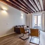 Apartment next to Gran Vía- Madrid Center
